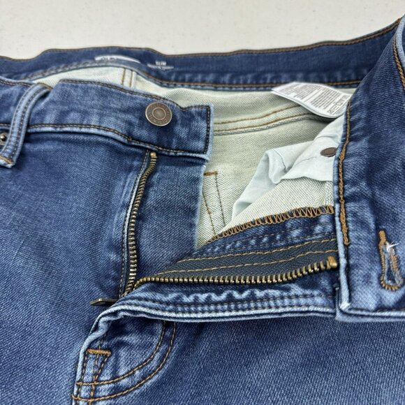 Old Navy Men's Slim Built In Flex Jeans Medium Blue Wash Size 34 X 34 Distressed - Picture 6 of 13